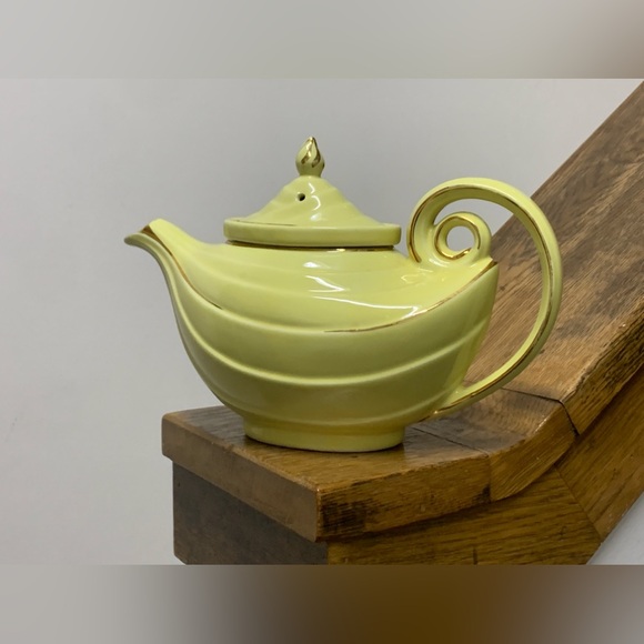 1930s Vtg Hall USA Gold Trim Canary Aladdin 6 Cup Curly Genie Lamp Teapot - Picture 16 of 16